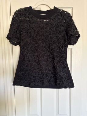 Black Short Sleeve Floral Appliqué Blouse